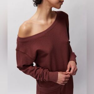 SPIRITUAL GANGSTER SLUB RIB VIDA OFF SHOULDER PULLOVER - WASHED BURGUNDY